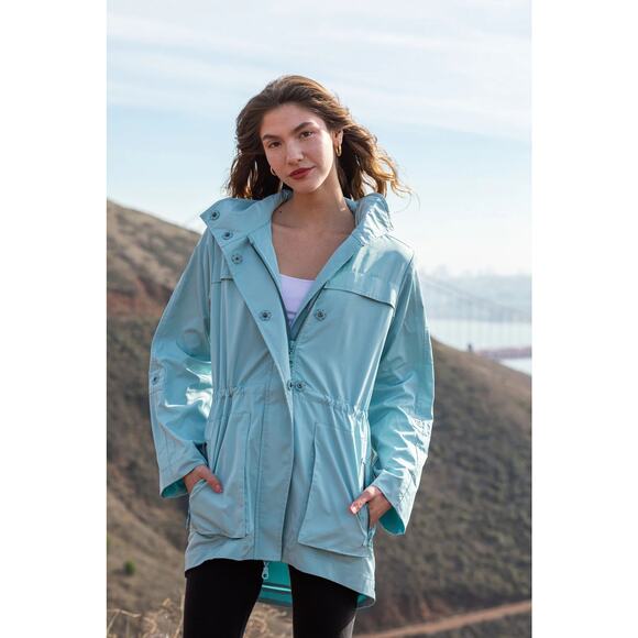 My Anorak Jacket Size M Aqua Blue Hooded Rain Utility Packable Classic Preppy - Picture 1 of 9